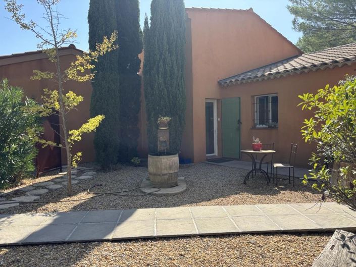 Image No.16-6 Bed House for sale