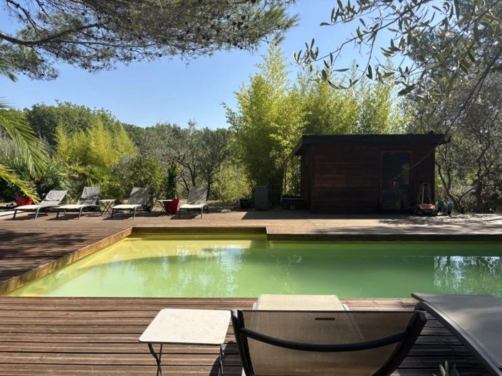 Image No.5-6 Bed House for sale