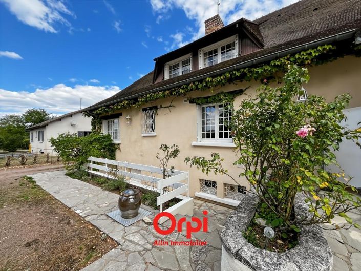 Image No.27-6 Bed House for sale