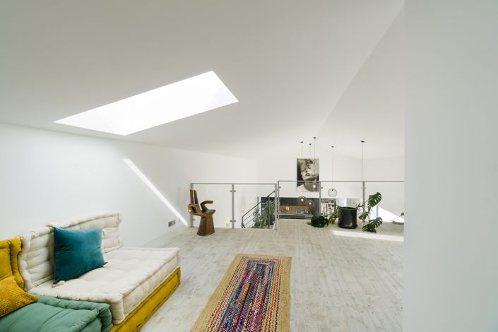 Image No.16-4 Bed House for sale