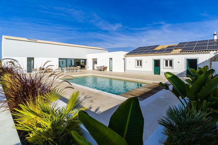 Image No.4-4 Bed House for sale