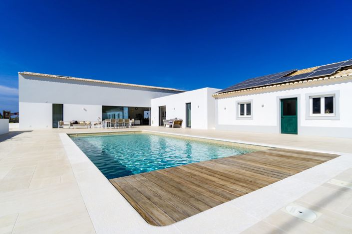 Image No.6-4 Bed House for sale