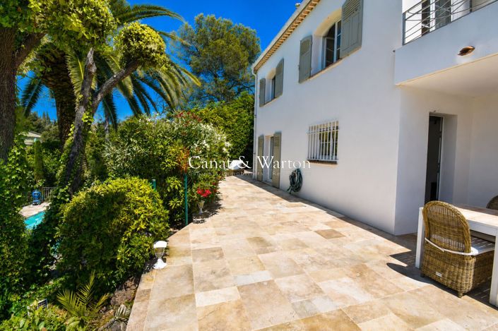 Image No.12-5 Bed House for sale