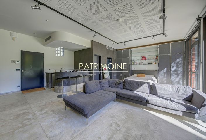Image No.14-7 Bed House for sale