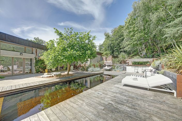 Image No.2-5 Bed House for sale