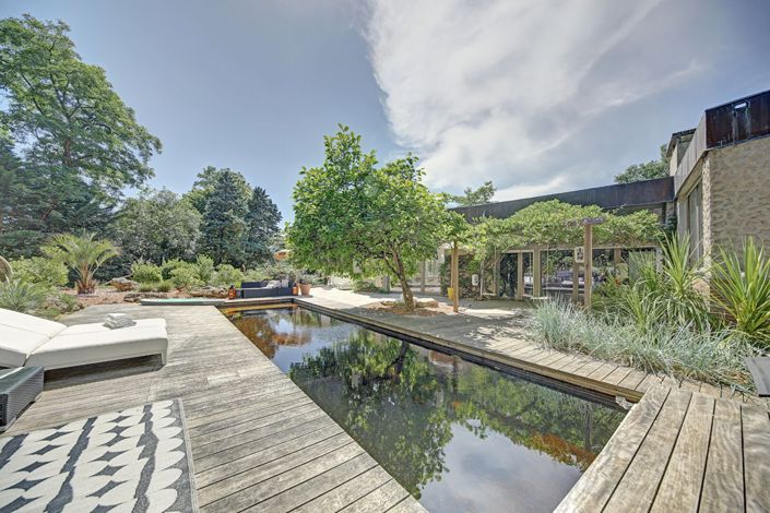 Image No.3-5 Bed House for sale