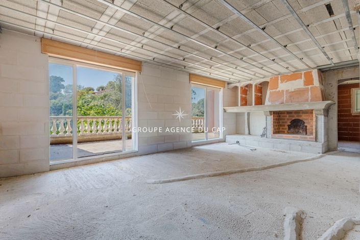 Image No.12-4 Bed House for sale