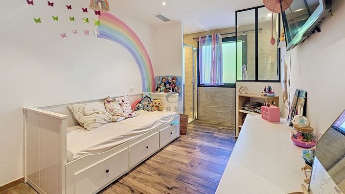 Image No.13-3 Bed House for sale