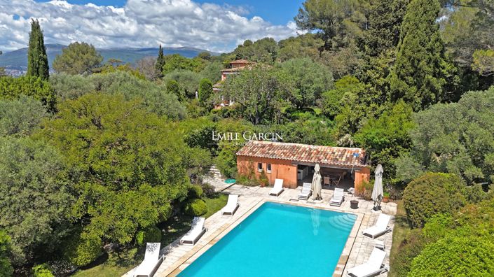 Image No.3-10 Bed House for sale