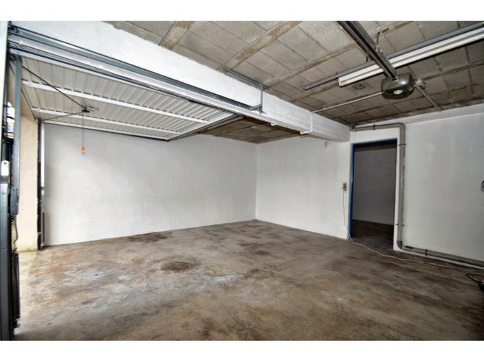 Image No.14-4 Bed House for sale