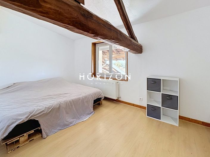 Image No.20-6 Bed House for sale