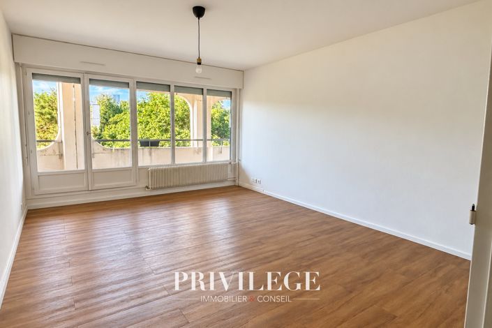 Image No.2-3 Bed Apartment for sale