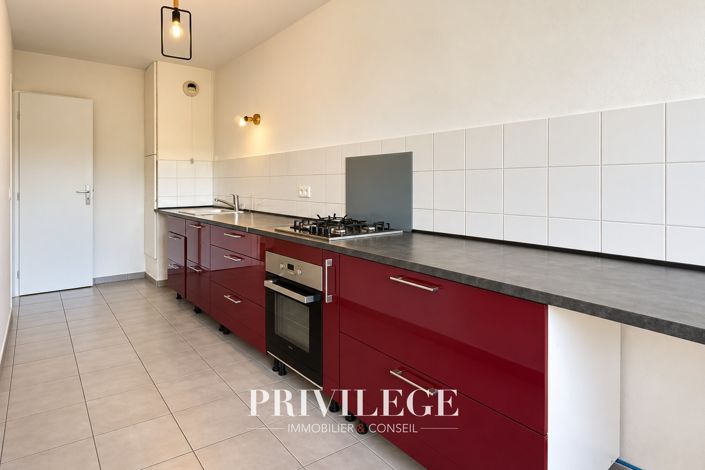 Image No.3-3 Bed Apartment for sale