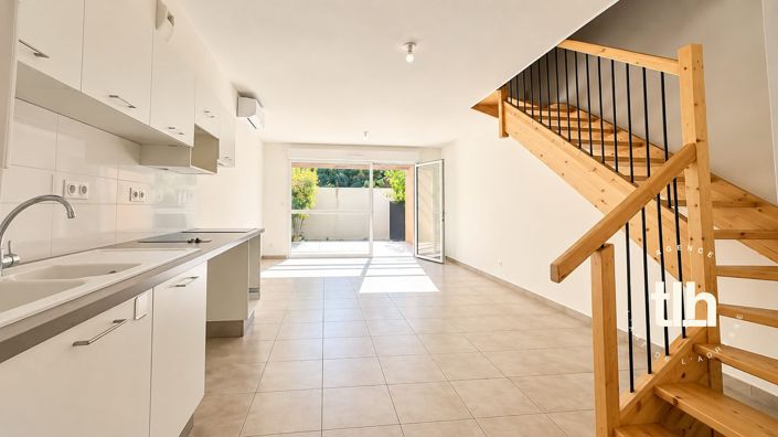 Image No.2-2 Bed House for sale