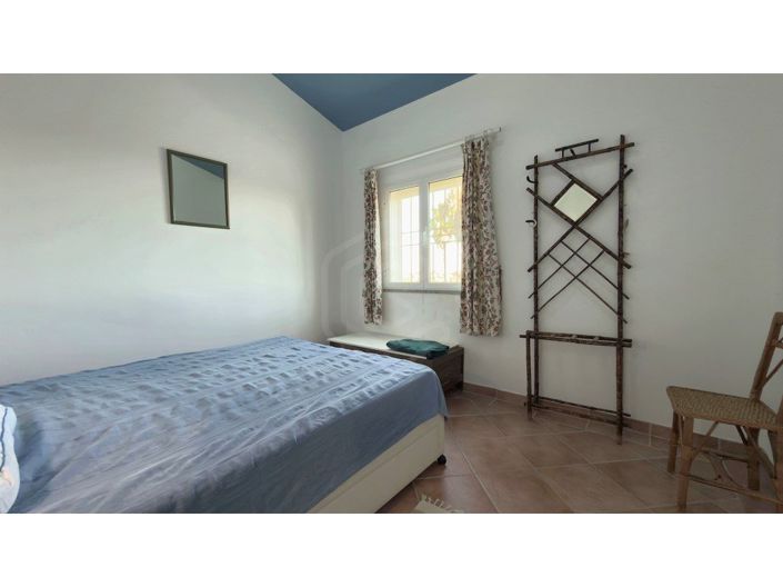 Image No.36-5 Bed House for sale