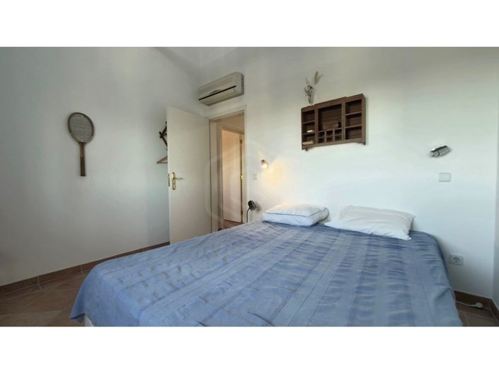 Image No.37-5 Bed House for sale