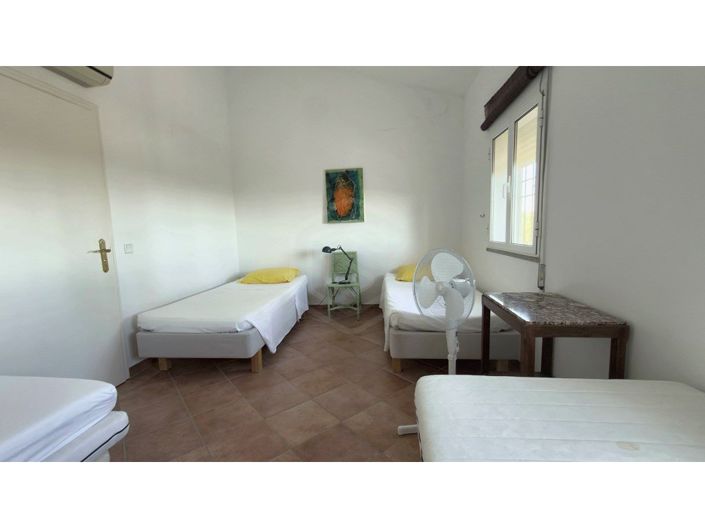 Image No.39-5 Bed House for sale
