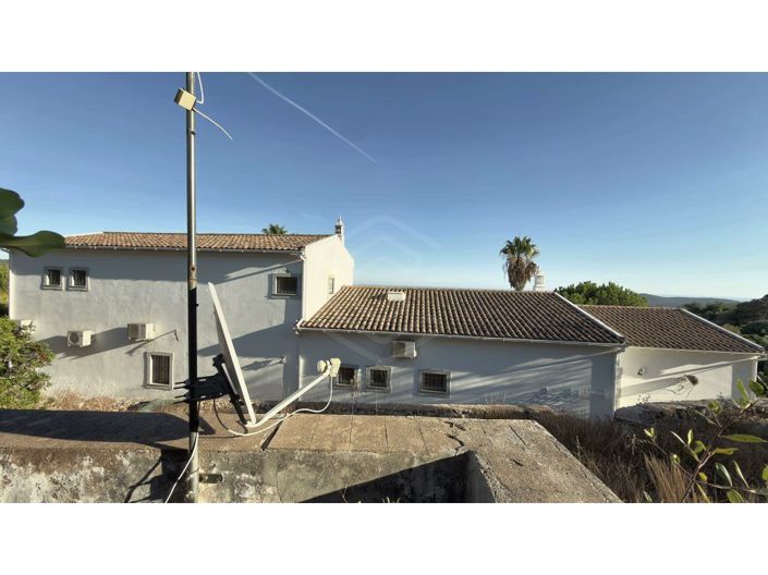 Image No.46-5 Bed House for sale