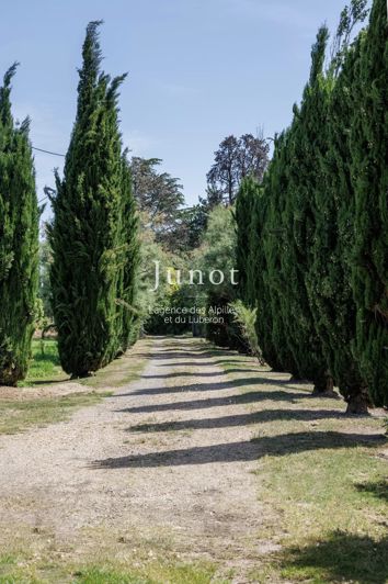 Image No.15-3 Bed House for sale