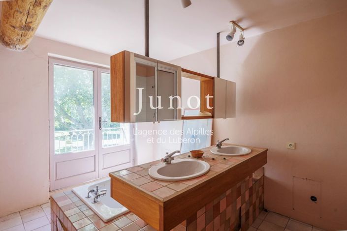 Image No.33-3 Bed House for sale