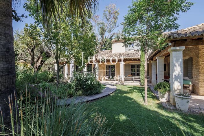 Image No.39-6 Bed House for sale