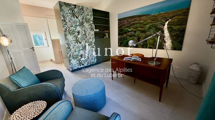 Image No.20-2 Bed House for sale