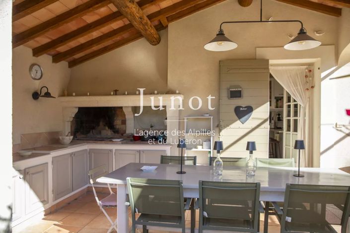 Image No.5-4 Bed House for sale