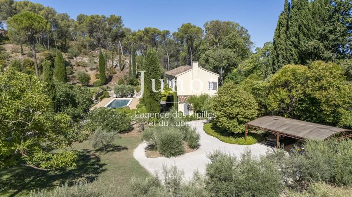 Image No.30-5 Bed House for sale