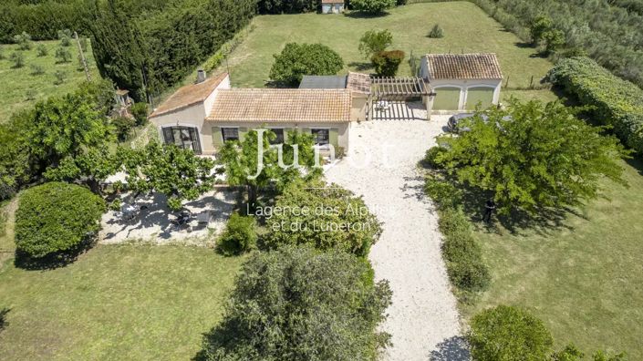 Image No.18-3 Bed House for sale