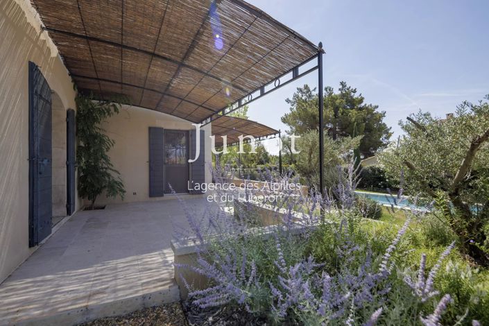 Image No.22-6 Bed House for sale