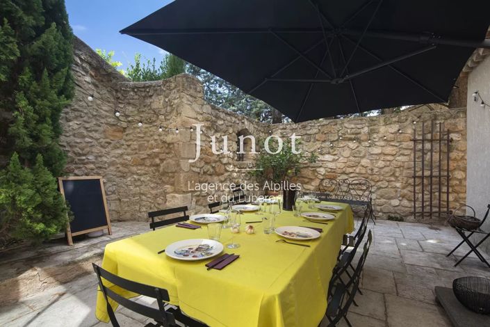 Image No.2-7 Bed House for sale