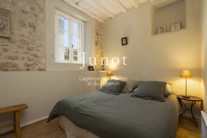 Image No.20-7 Bed House for sale