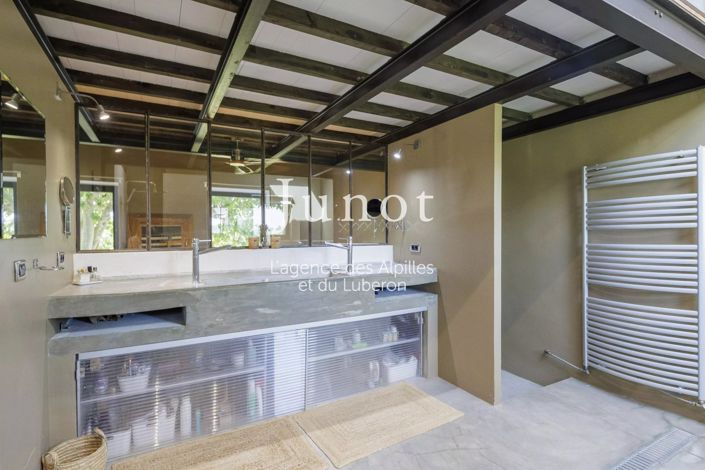Image No.18-4 Bed House for sale