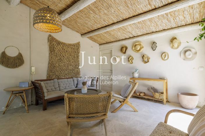 Image No.5-4 Bed House for sale