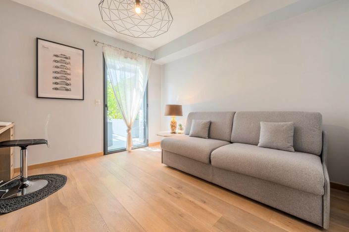 Image No.14-2 Bed Apartment for sale