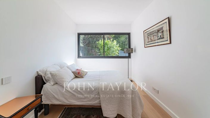 Image No.12-4 Bed House for sale
