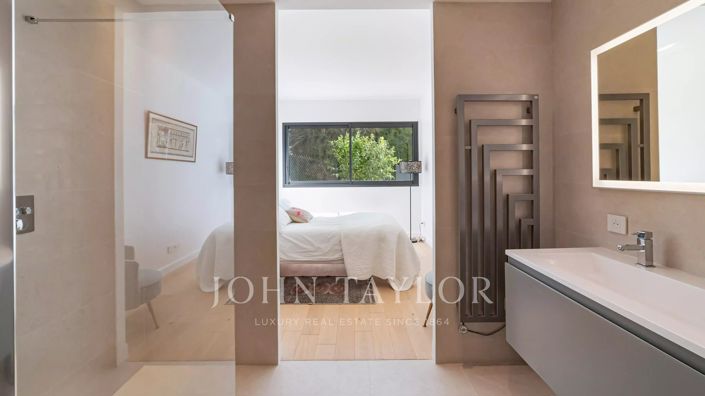 Image No.13-4 Bed House for sale
