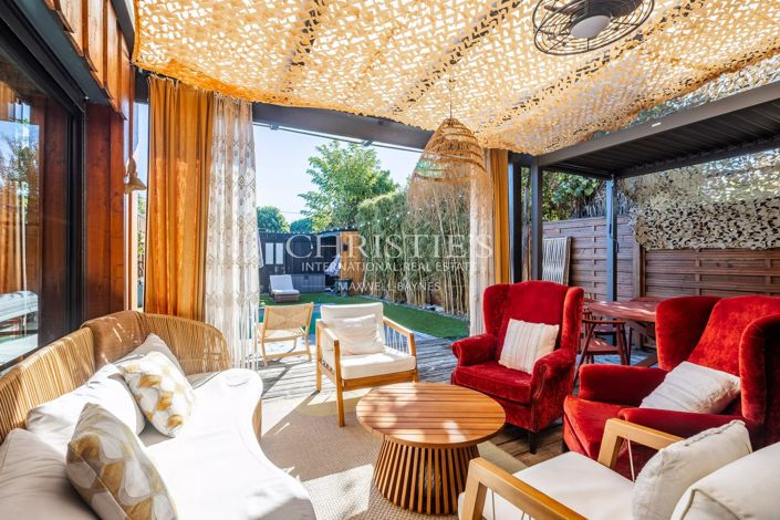 Image No.3-4 Bed House for sale