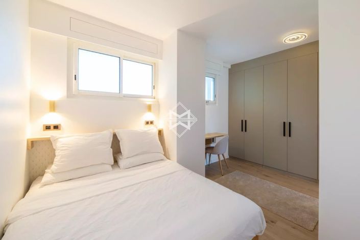 Image No.8-2 Bed Apartment for sale