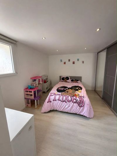 Image No.5-3 Bed Apartment for sale