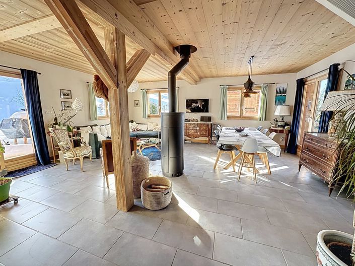 Image No.5-6 Bed House for sale