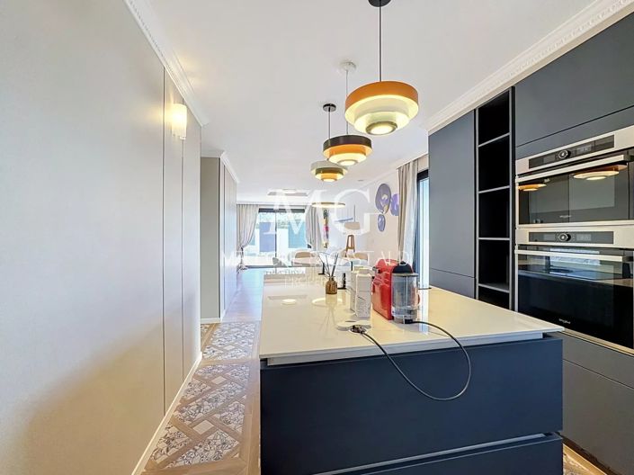 Image No.9-3 Bed Apartment for sale