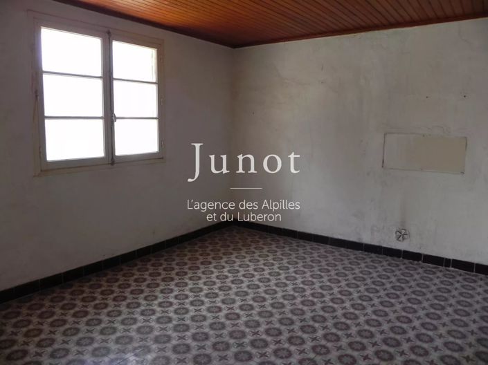 Image No.9-2 Bed House for sale