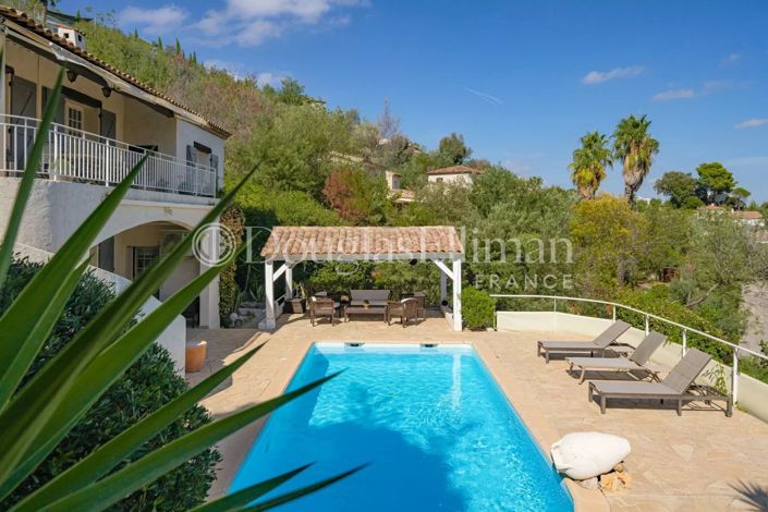Image No.2-4 Bed House for sale