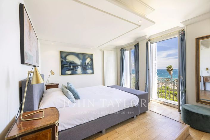 Image No.13-5 Bed Apartment for sale