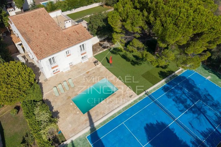 Image No.3-5 Bed House for sale