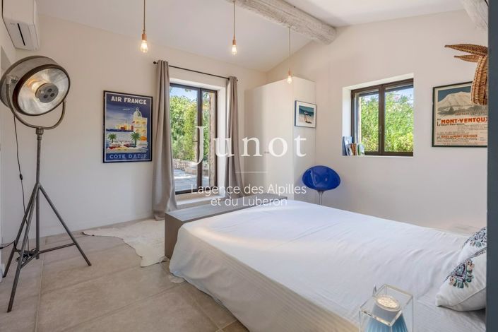 Image No.22-5 Bed House for sale
