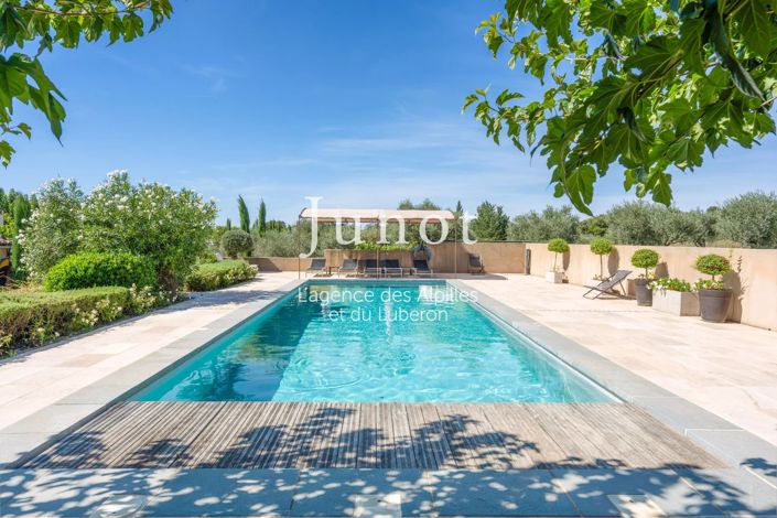 Image No.5-5 Bed House for sale