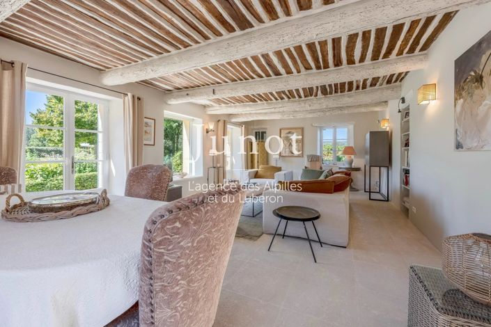 Image No.12-6 Bed House for sale