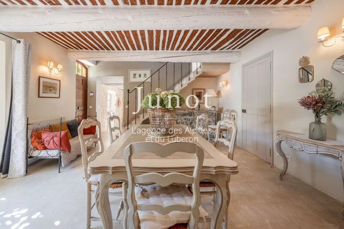 Image No.13-6 Bed House for sale